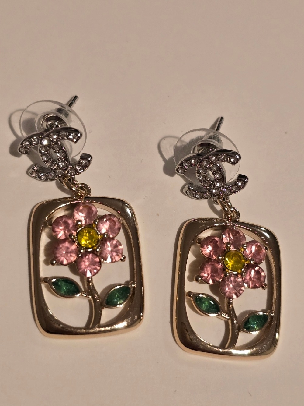 Chanel- Crystal Floral Drop Earrings - Pink & Green - Picture 2 of 7